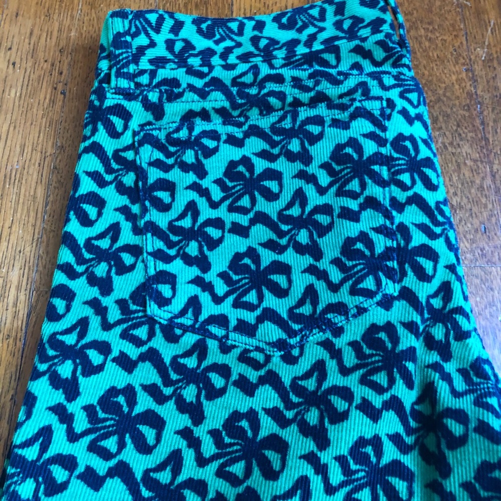 J Crew Green Toothpick Corduroys w/Bow Print
